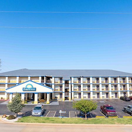 Days Inn By Wyndham Oklahoma City/Moore Exterior foto