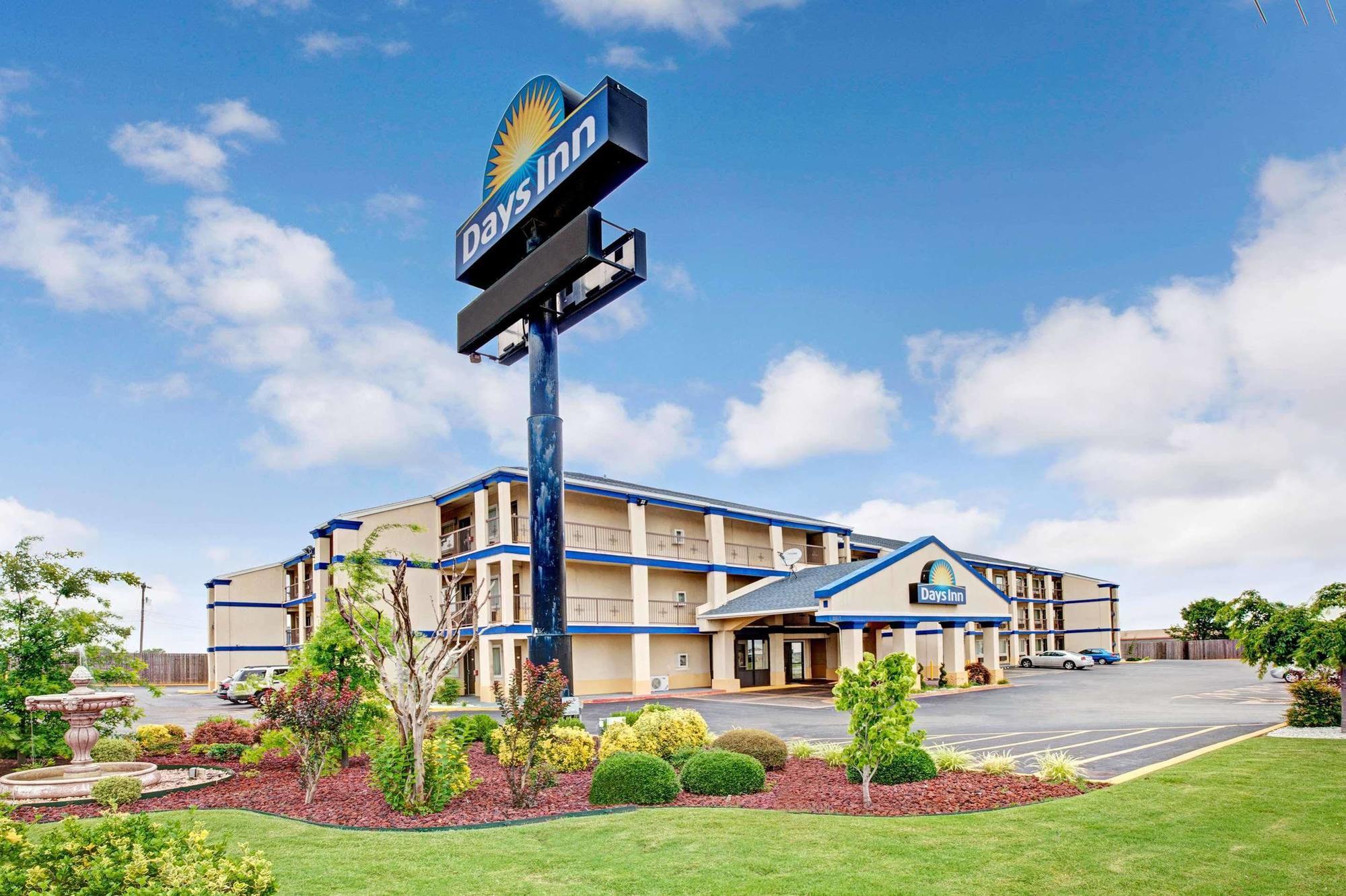 Days Inn By Wyndham Oklahoma City/Moore Exterior foto
